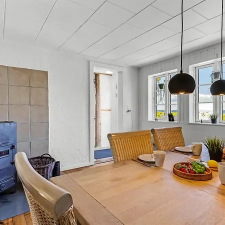 Feriehus Ilze - 20m From The Sea By Interhome